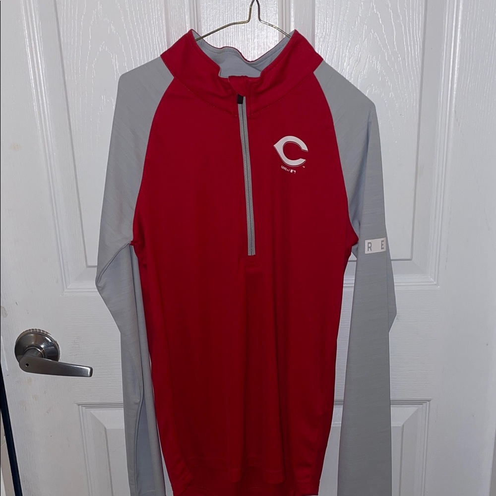 Cincinnati Reds Long Sleeve Zip-Up dri-fit shirt